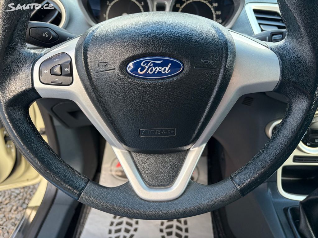 Ford FIESTA 2009 из Чехии