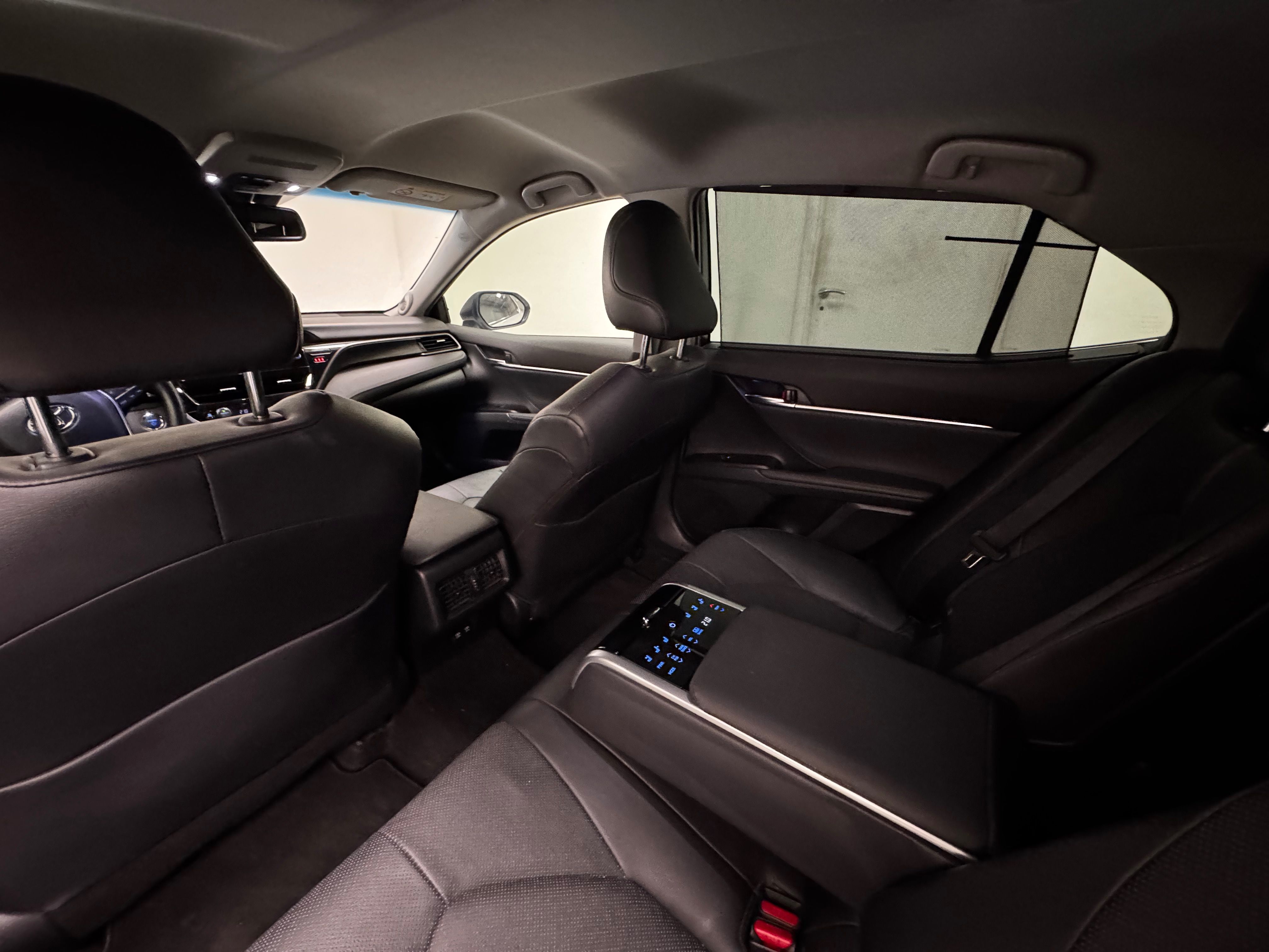 Toyota Camry, 2.5 HEV EXECUTIVE VIP paket - fotka 5