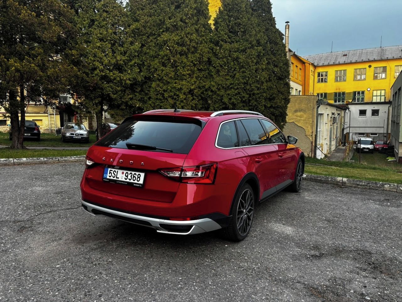 Škoda Superb, Scout 147KW TDI 4x4 - fotka 5
