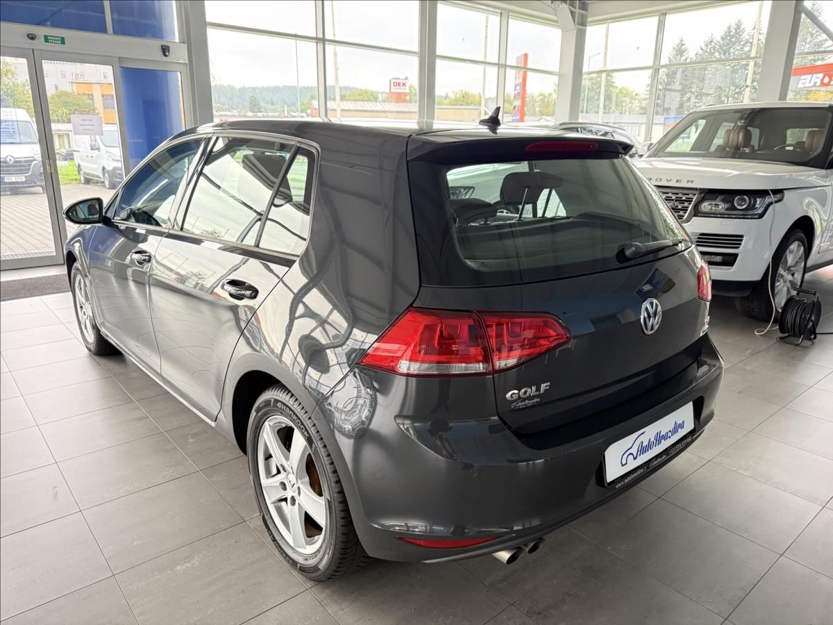 Volkswagen Golf, 1,4   TSI 92kW,COMFORTLINE,2.M - fotka 4