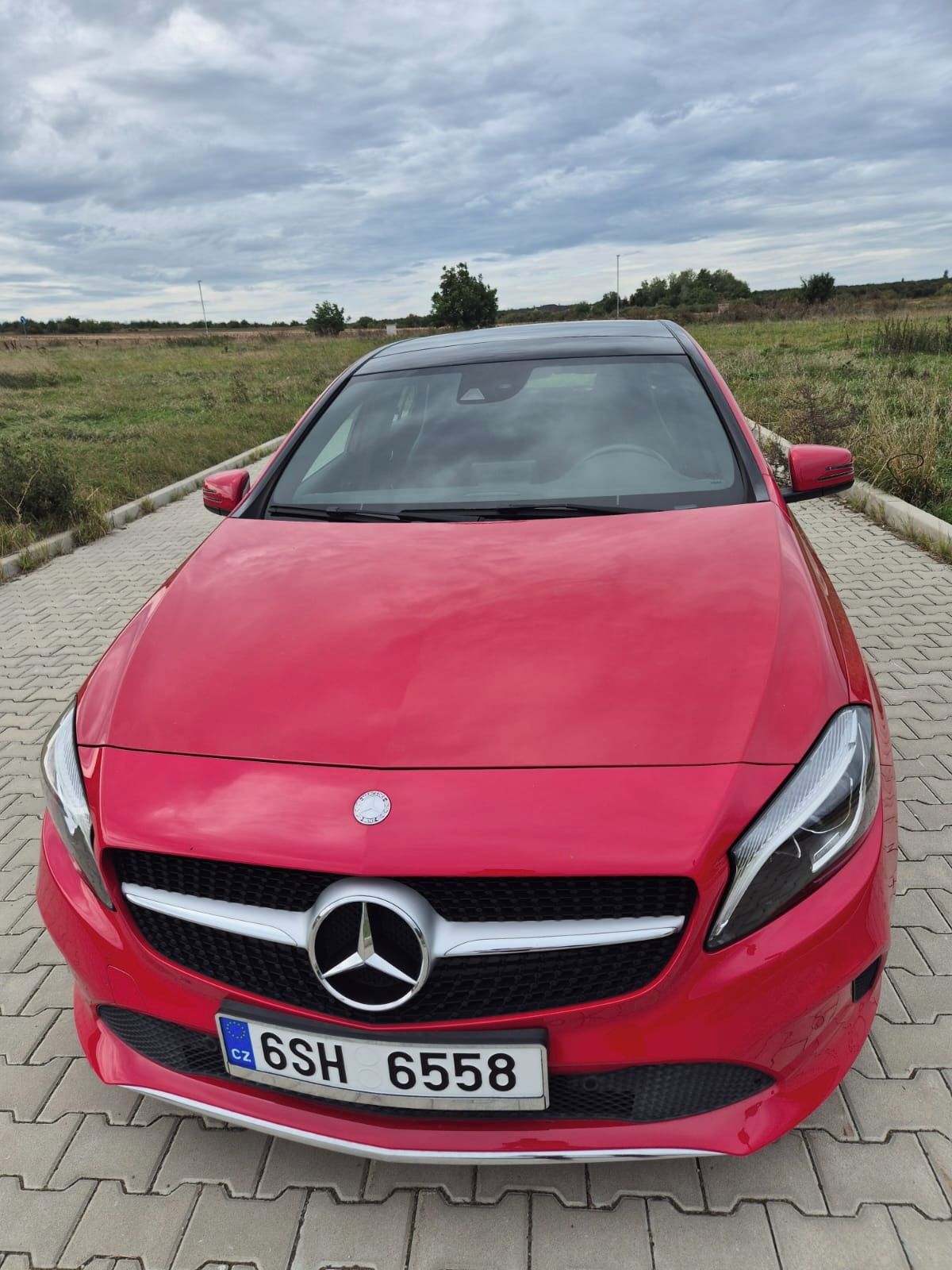 Mercedes-Benz Třídy A, Mercedes Benz A 180 D - fotka 3
