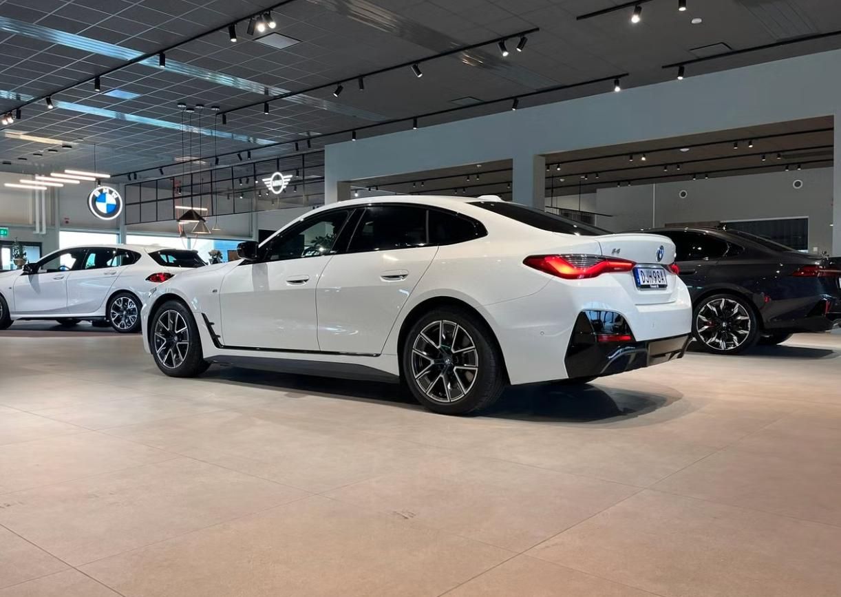 BMW i4, M50 xDrive GC 360k HuD Laser - fotka 6
