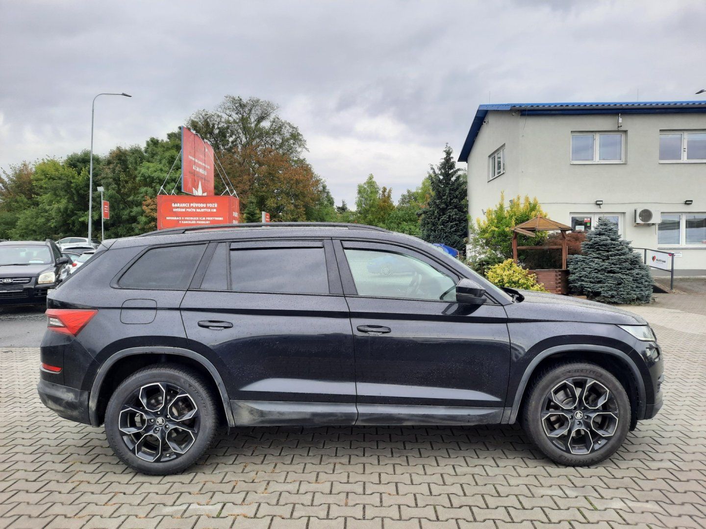 Škoda Kodiaq, 2.0 TDi *140kW*4x4*DSG* - fotka 4