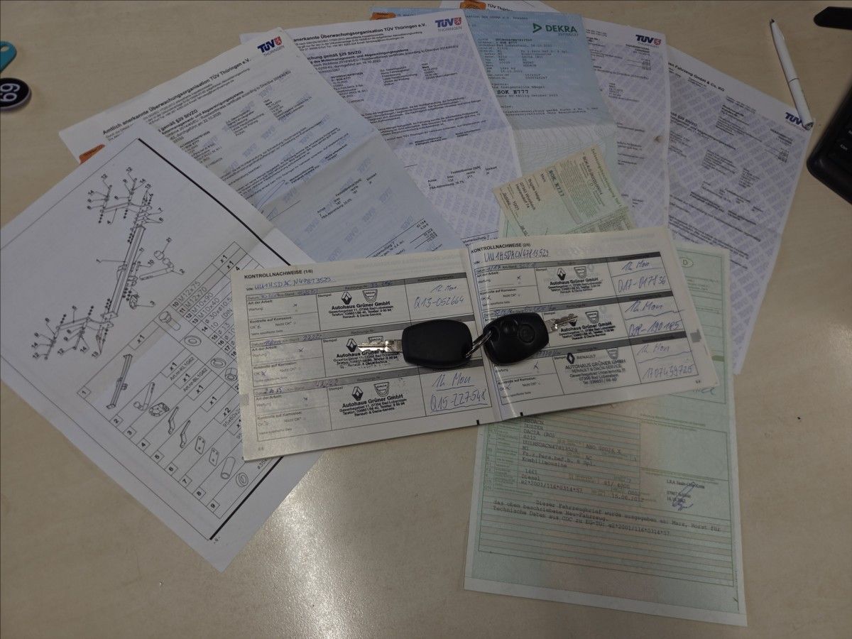 Dacia Duster, 1,5 DCi + zimní kola  4X4 - fotka 2