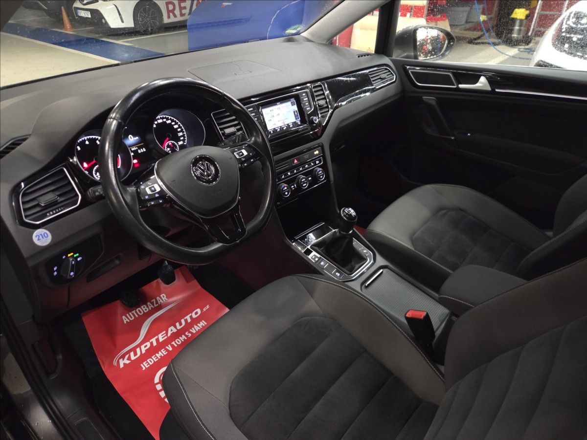 Volkswagen Golf Sportsvan, 1,4 TSi - TOP VÝBAVA  Highline - fotka 5