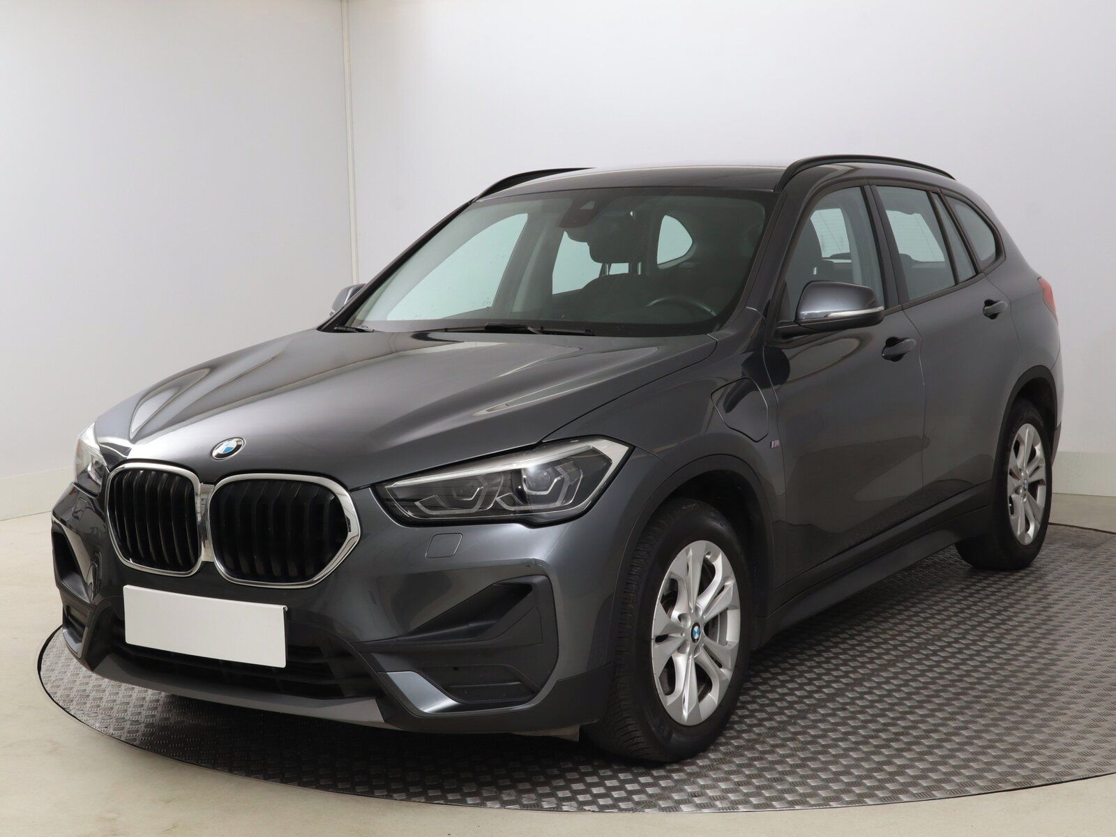 BMW X1, xDrive25e, 4X4, Automat - fotka 2