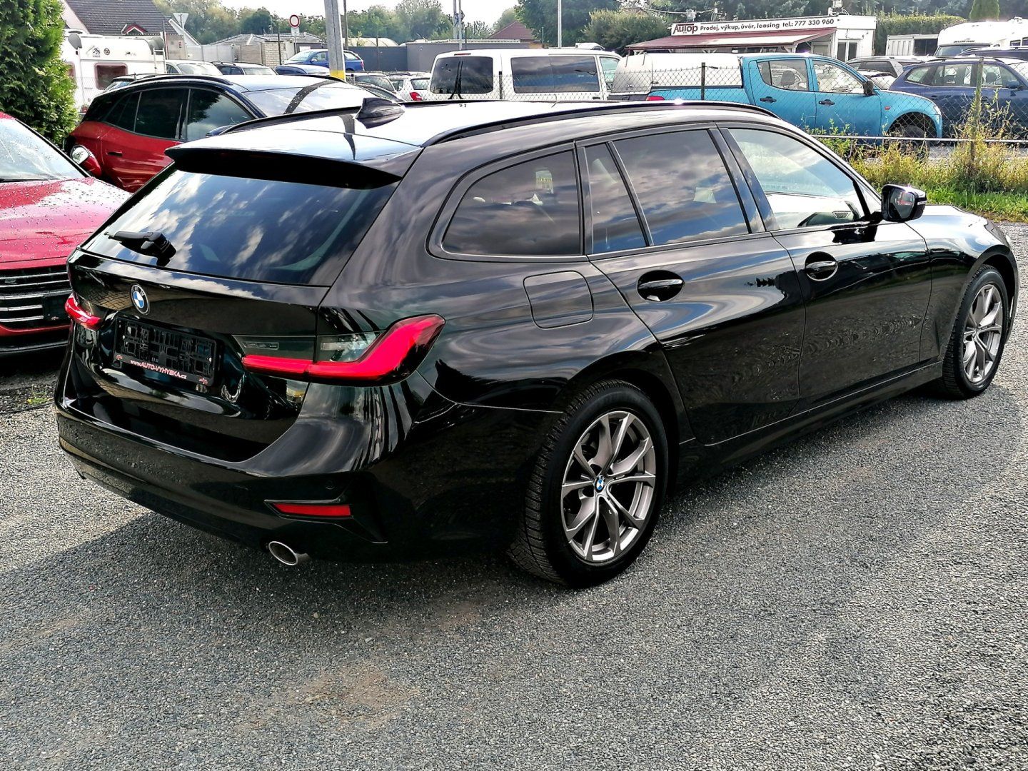 BMW Řada 3, 2.0 318D A/T Kůže - fotka 4