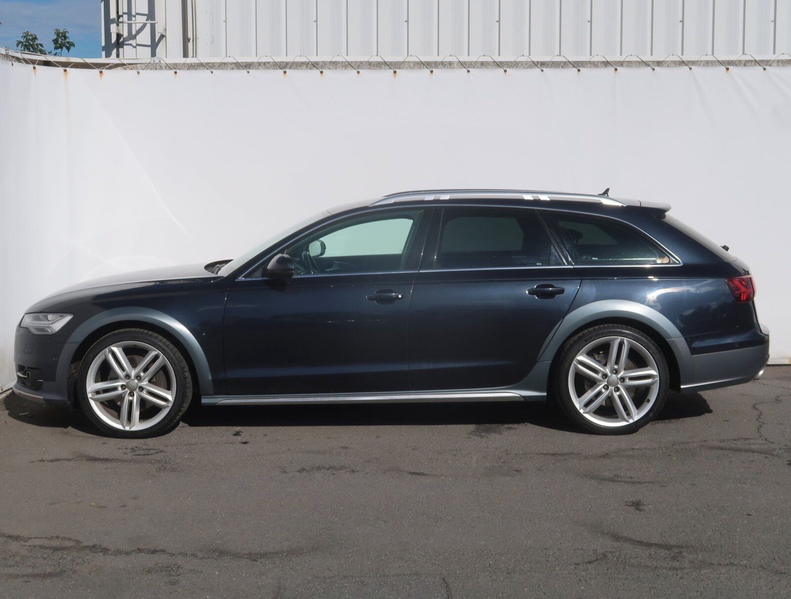 Audi A6 allroad, 3.0 TDI, 4X4, Automat, Kůže - fotka 3