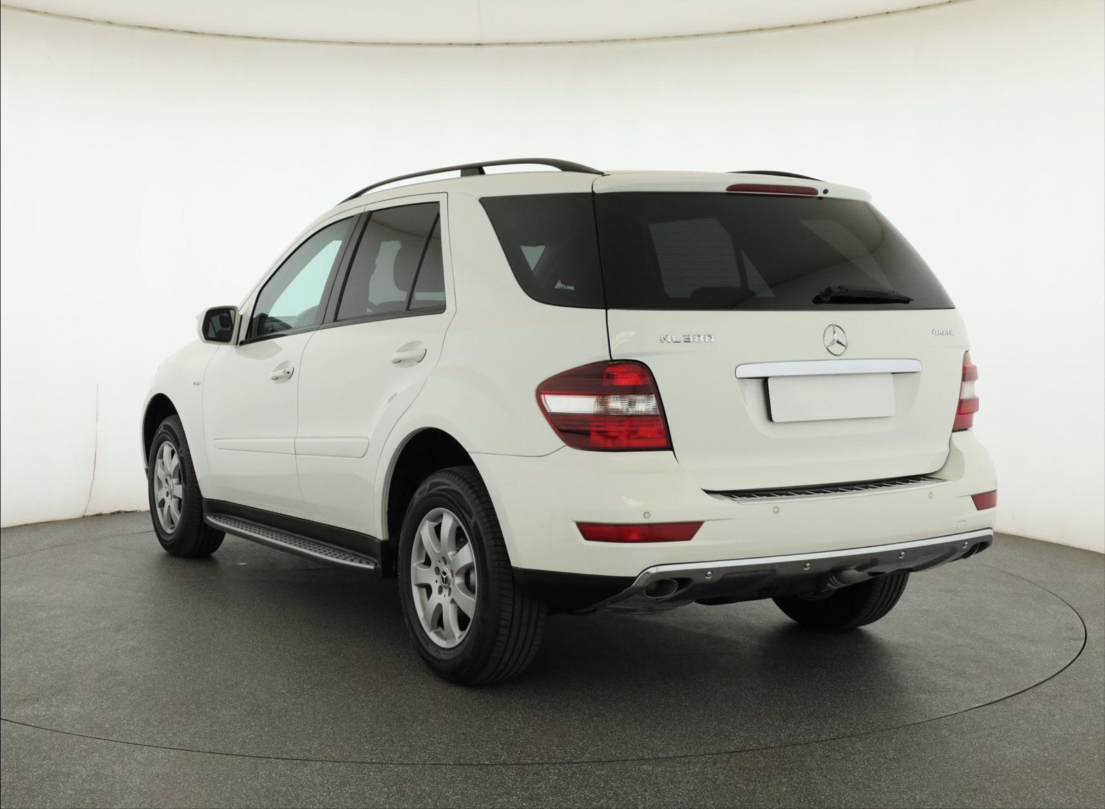 Mercedes-Benz Třídy M, ML 300 CDI, 4X4, Automat - fotka 4