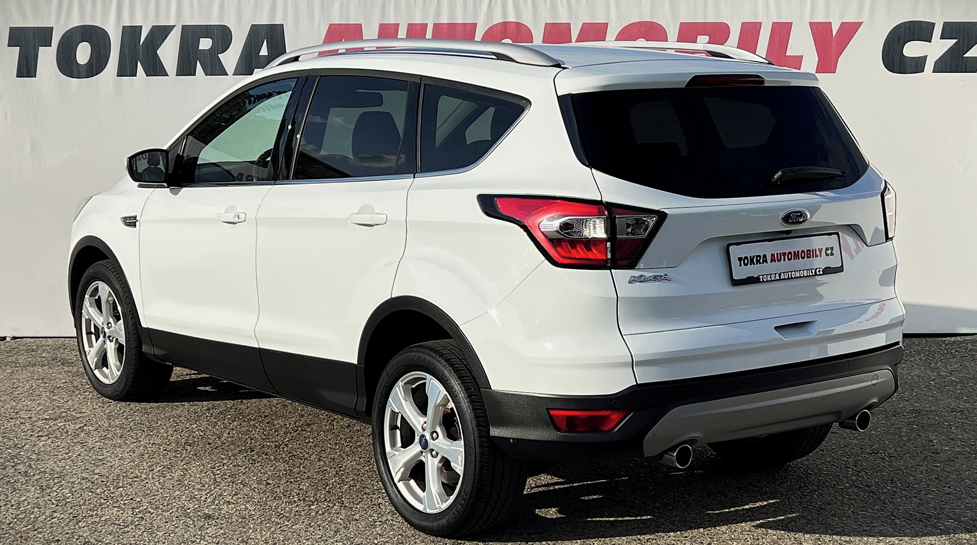 Ford Kuga, 2.0TDCI Titanium Navi *135tkm* - fotka 6