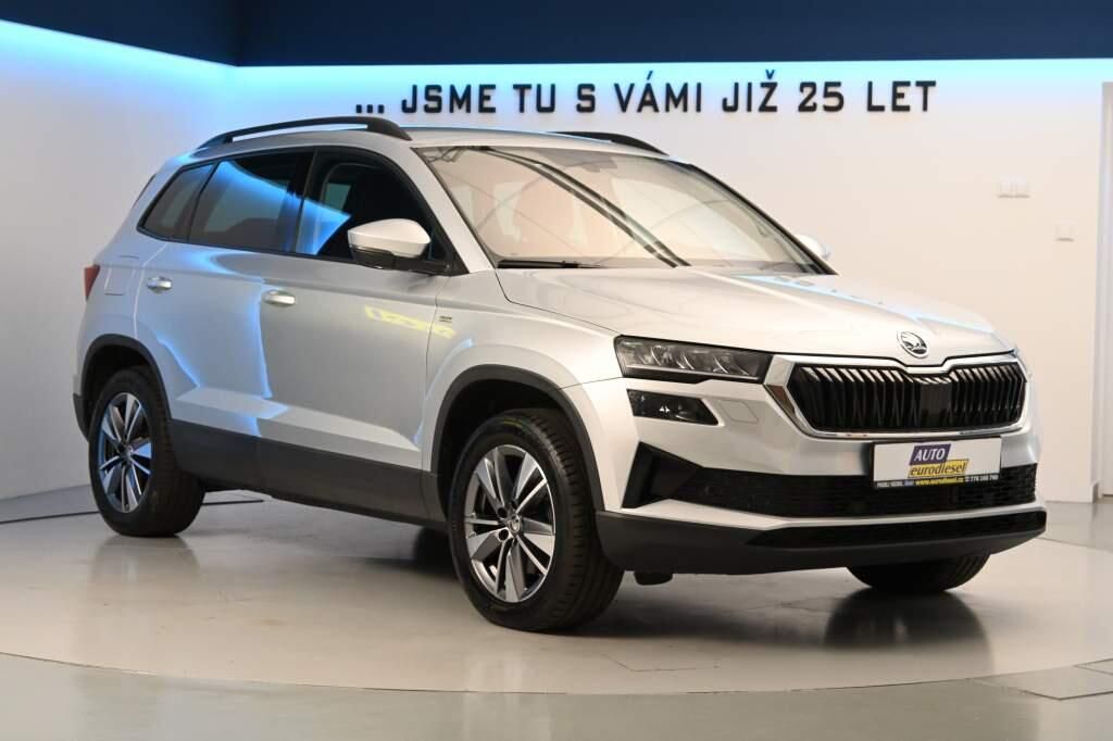 Škoda Karoq, 2.0 4x4 DSG LED TOUR Virtual K - fotka 4
