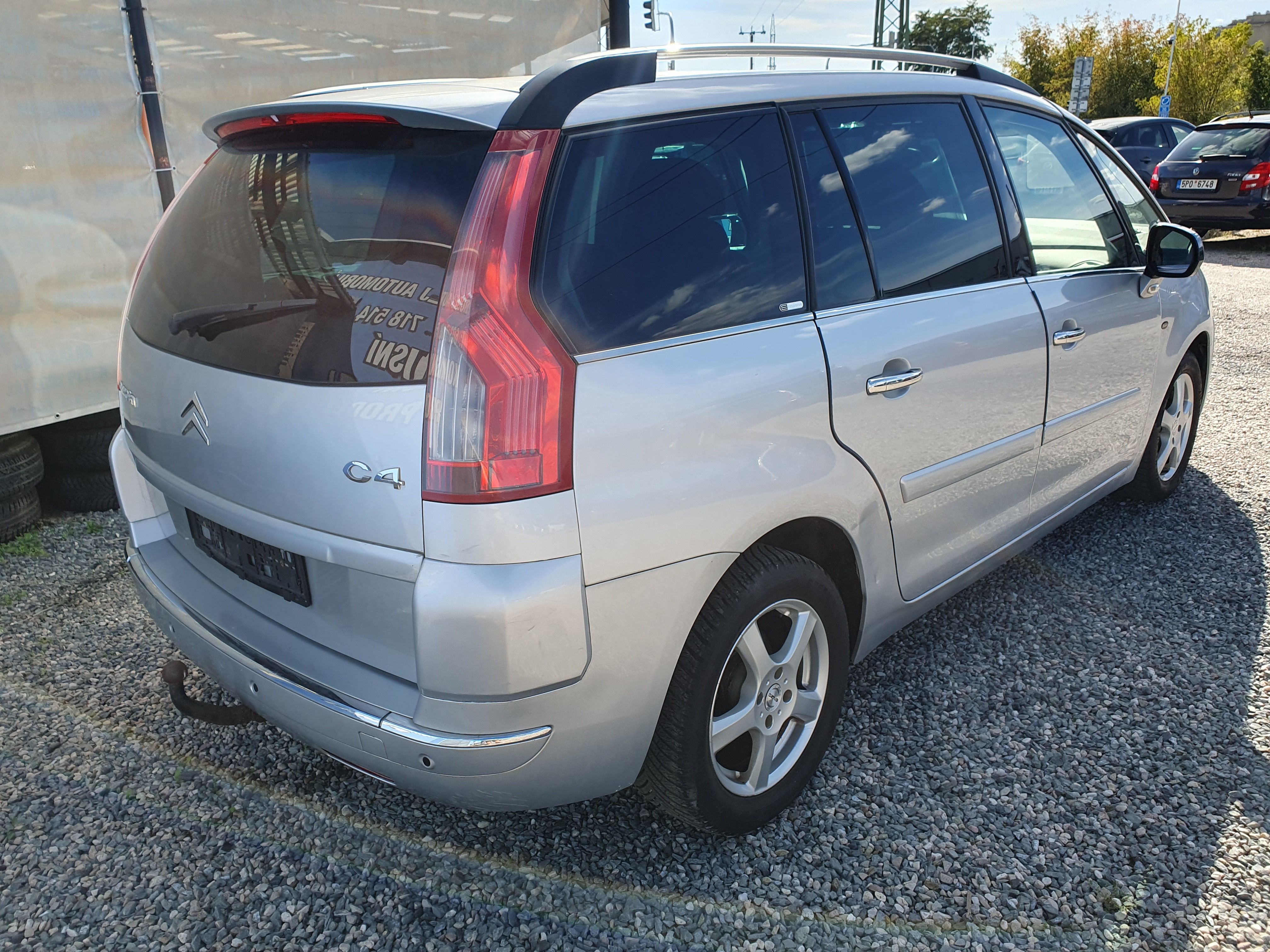 Citroën C4 Picasso, 2.0 HDI 100 KW - fotka 3