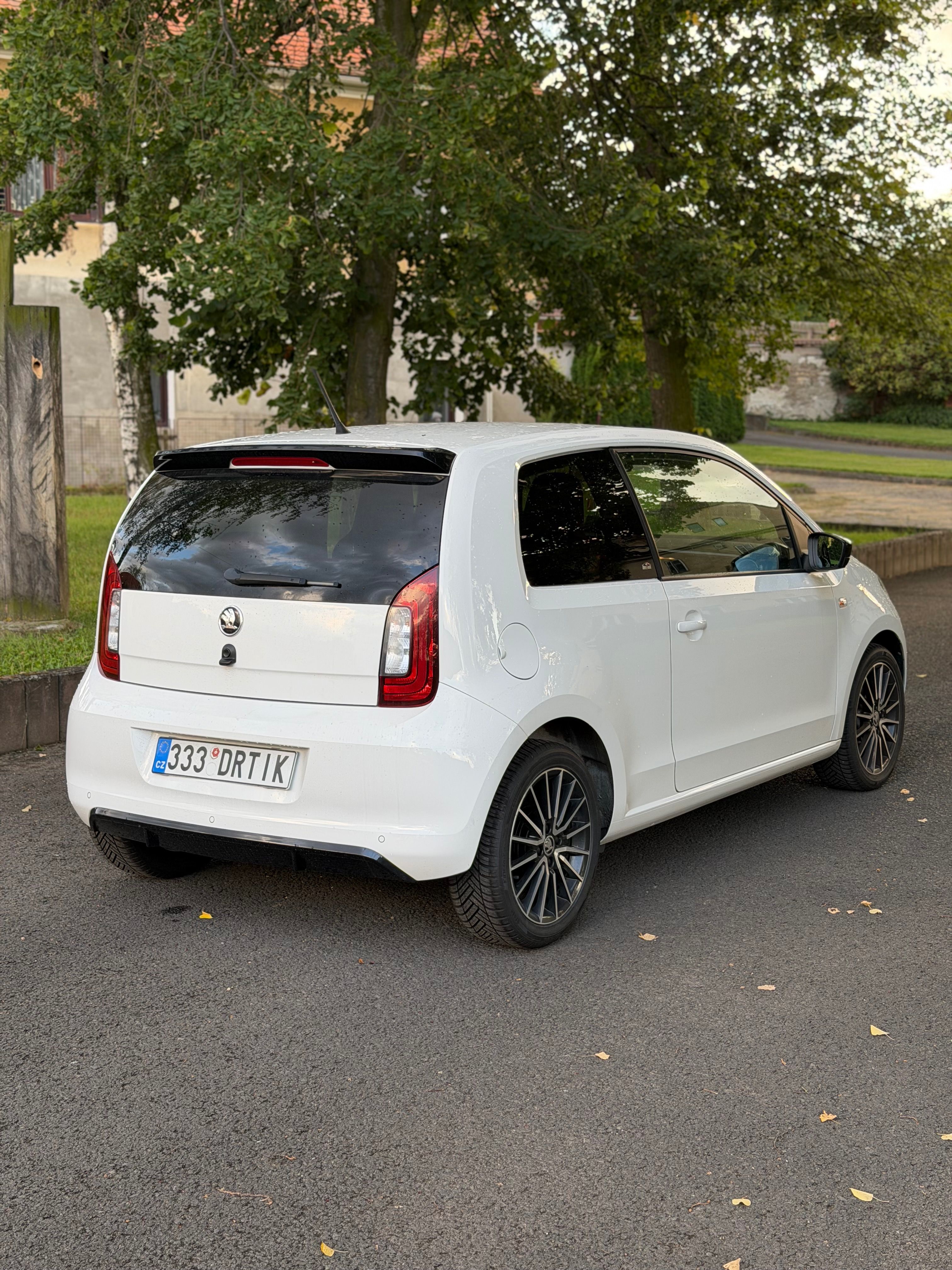 Škoda Citigo, Monte Carlo nádherný stav - fotka 5