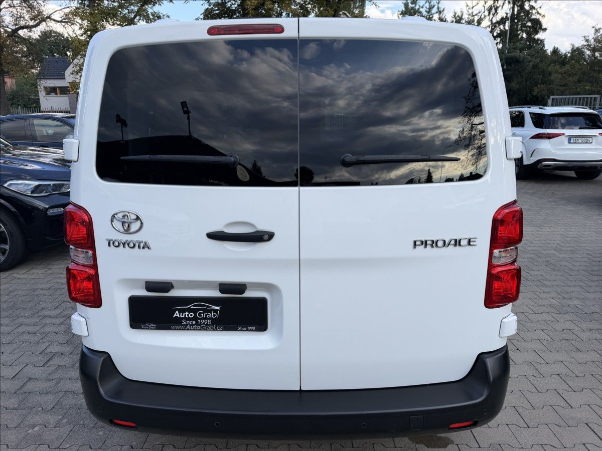Toyota Proace, 9Míst ČR 1.maj. - fotka 6