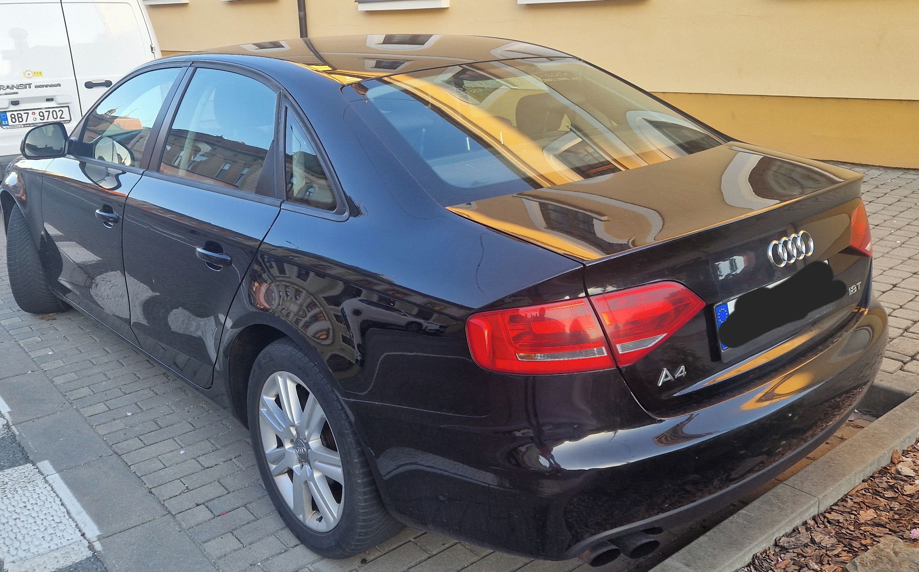 Audi A4, Servisovany pěkny koupen v Cr - fotka 5