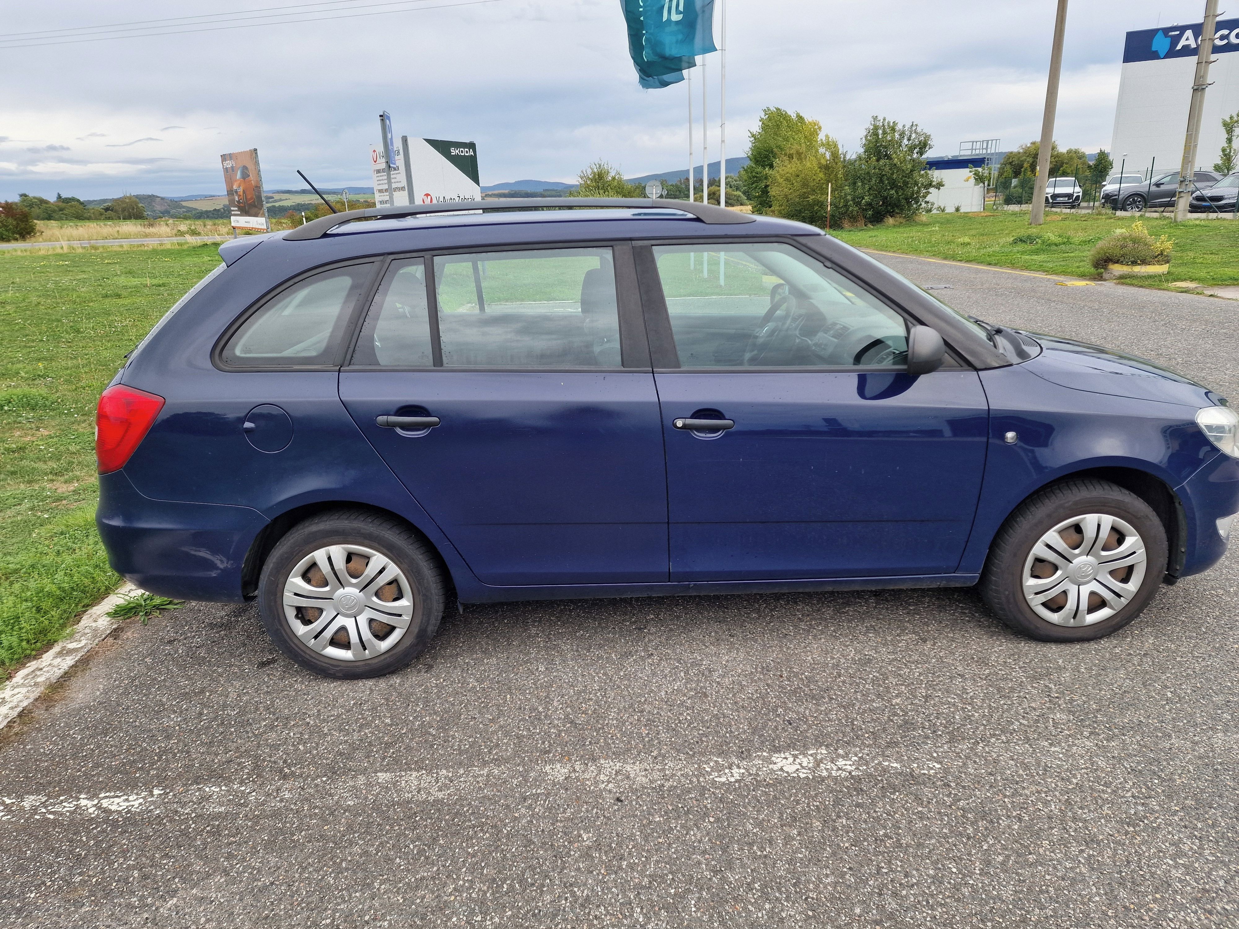 Škoda Fabia, combi 1.2, tažné - fotka 6