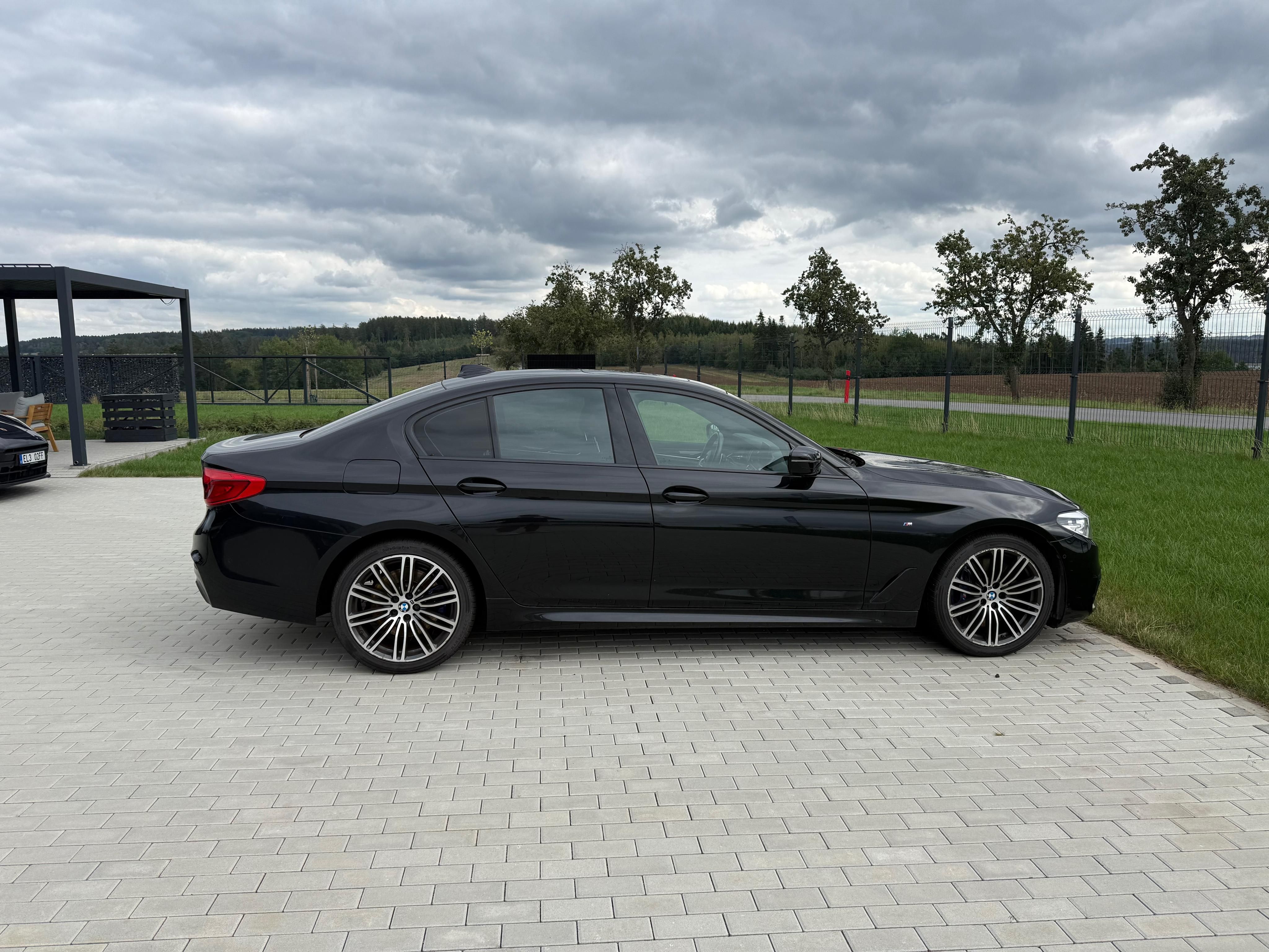 BMW Řada 5, BMW 540i, xDrive, Původ ČR - fotka 3
