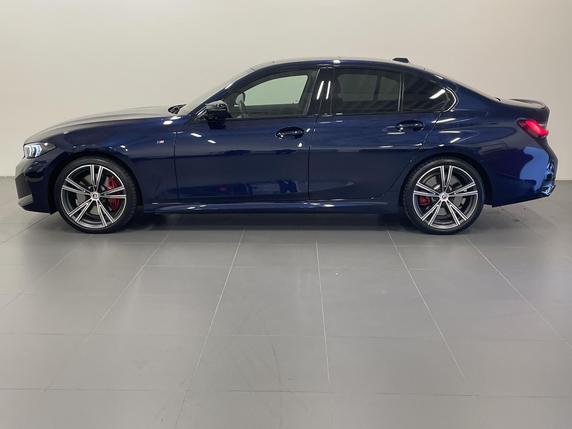 BMW Řada 3, M340i xDrive LCI - fotka 3