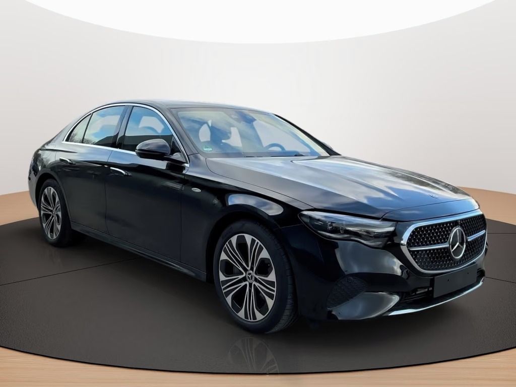 Mercedes-Benz Třídy E, 300 de 4M Lim. AVANTGARDE - fotka 3
