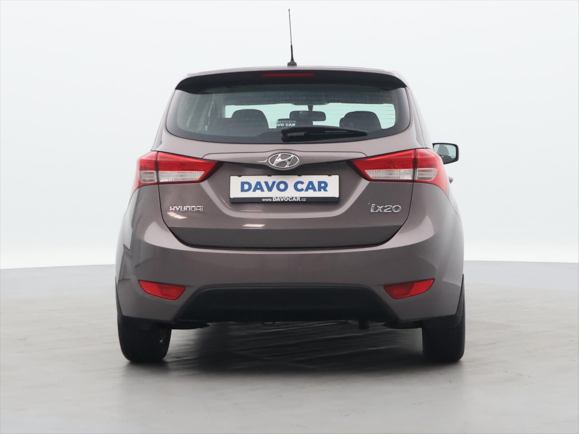 Hyundai ix20, 1,4 CVVTi 66kW Klimatizace CZ - fotka 6