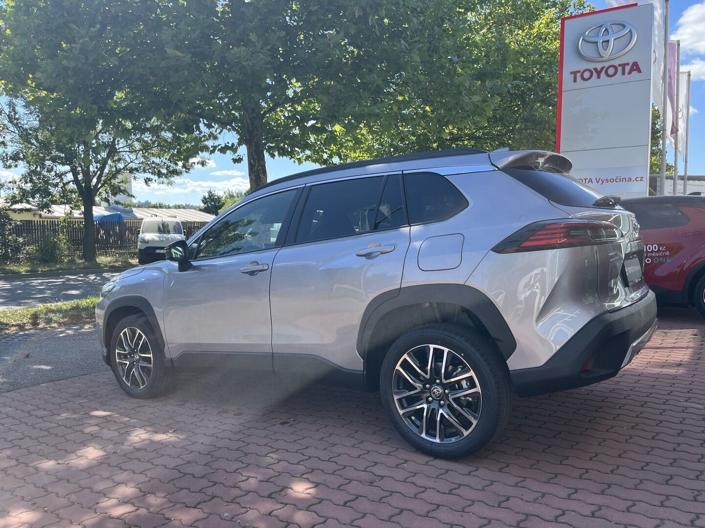 Toyota Corolla, MC25 1.8L Hybrid 140 koní 4x2 - fotka 4