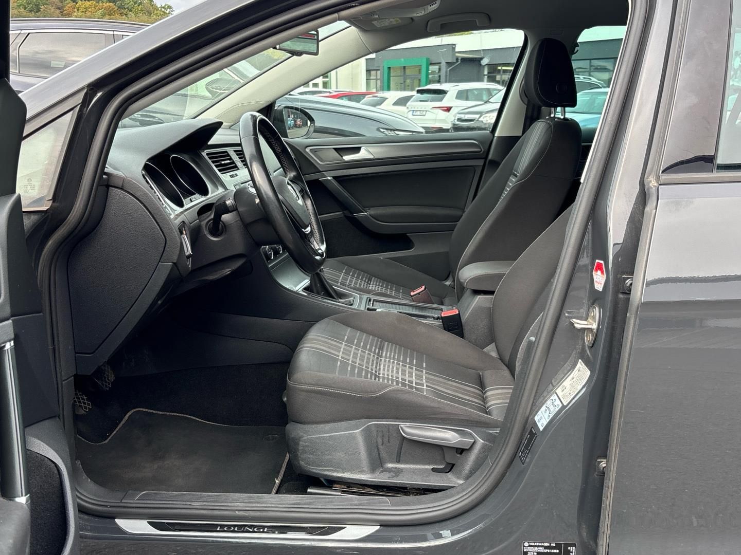 Volkswagen Golf, 2.0 TDI / 110 kW Comfortline - fotka 6