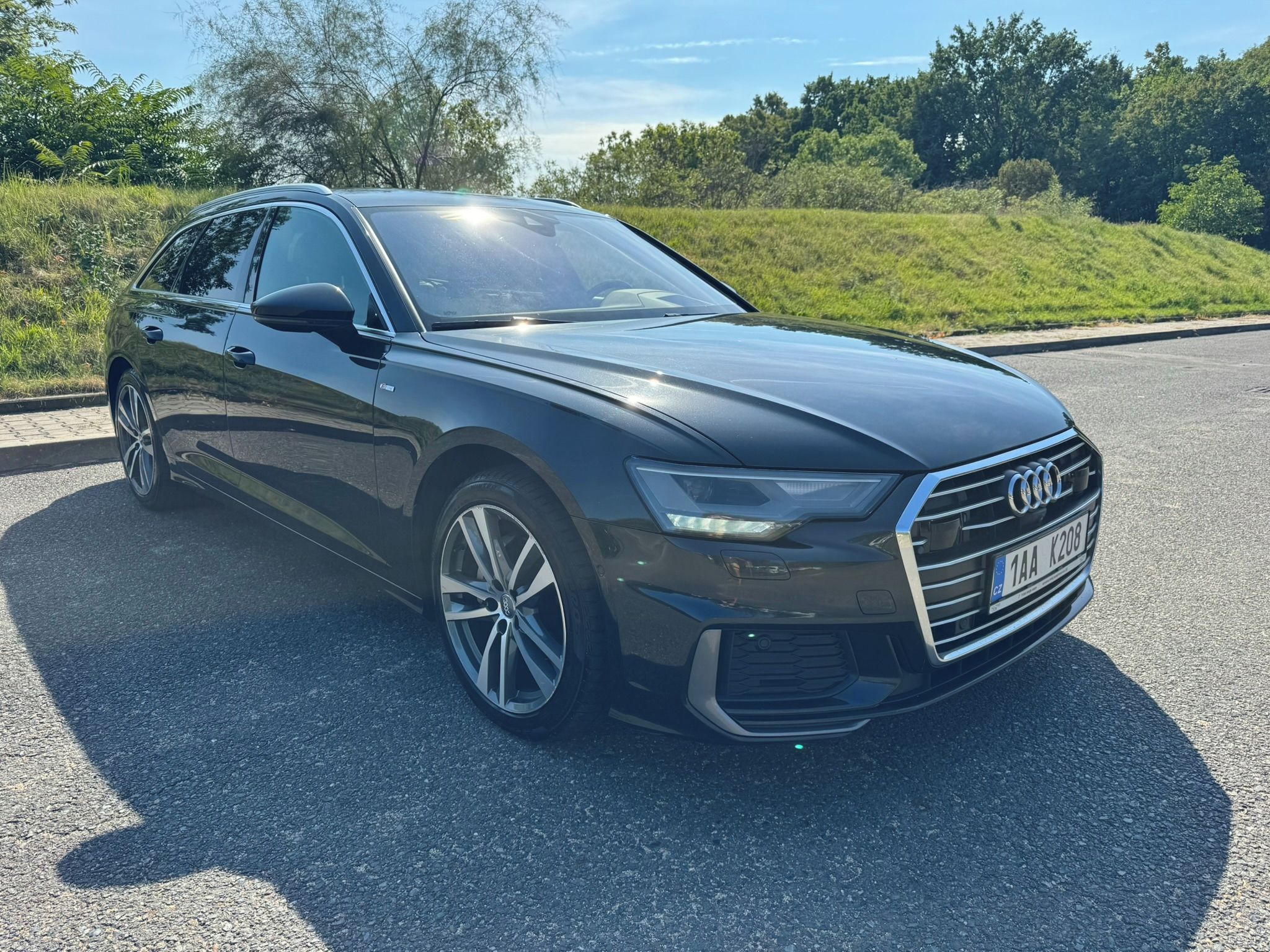 Audi A6, 4.0TDI 150kW / S-LINE / PANORA - fotka 2
