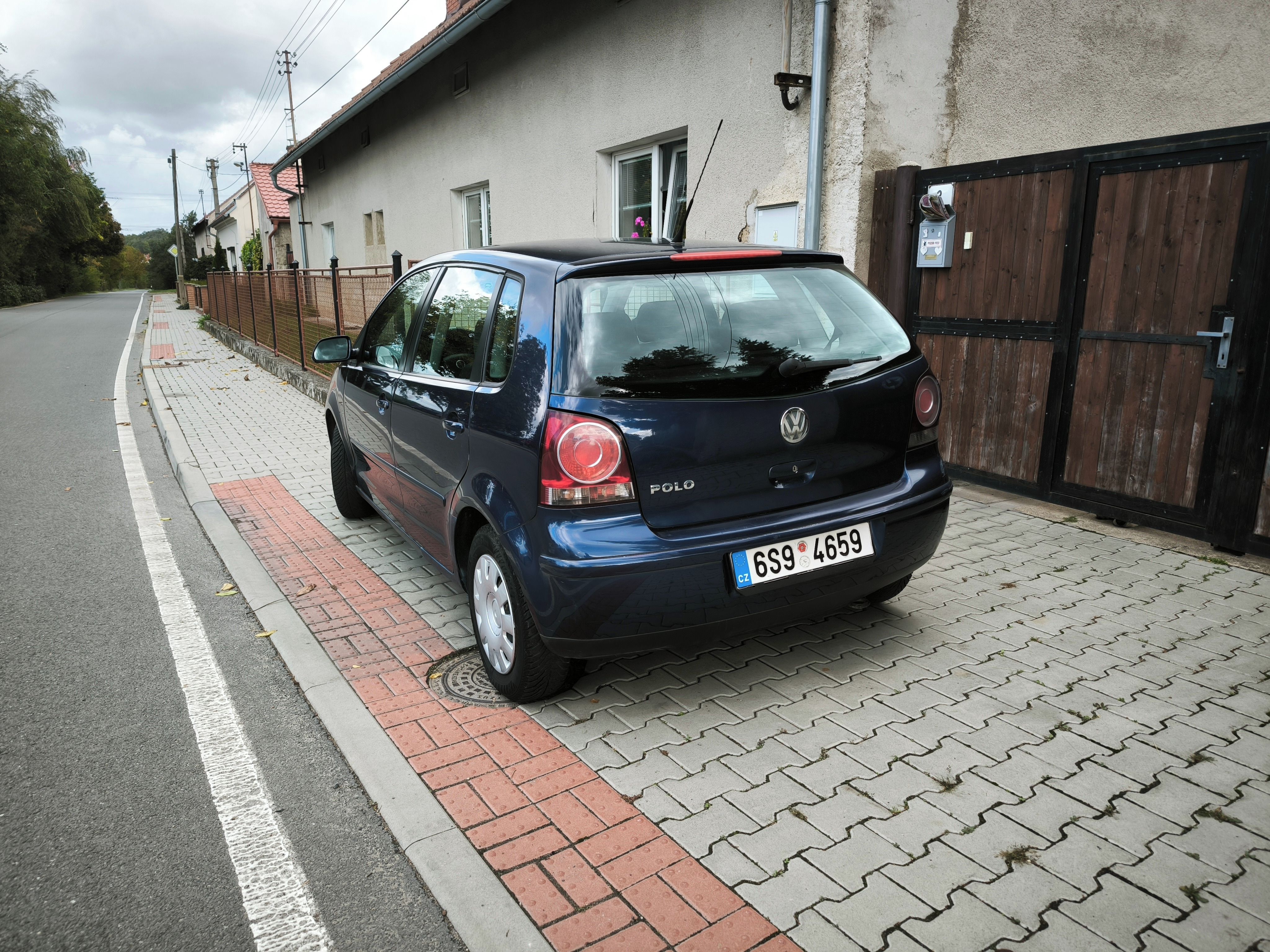 Volkswagen Polo, Slušný stav, nová STK - fotka 2