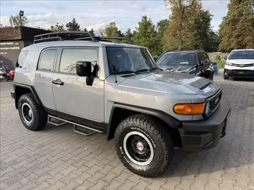 Toyota FJ Cruiser, 4,0   Trail Teams Special Edit