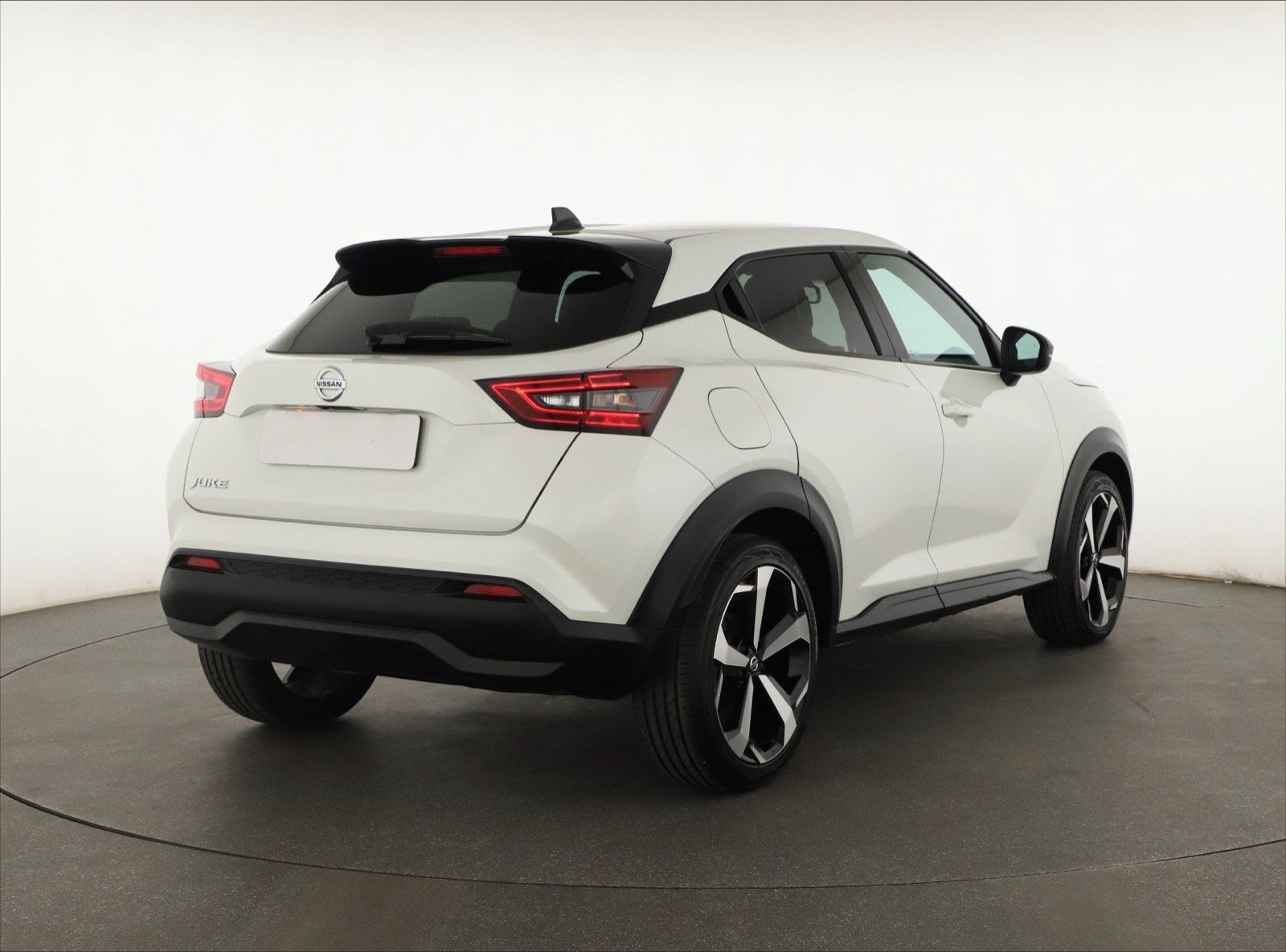 Nissan Juke, 1.0 DIG-T, Automat, Serv.kniha - fotka 5