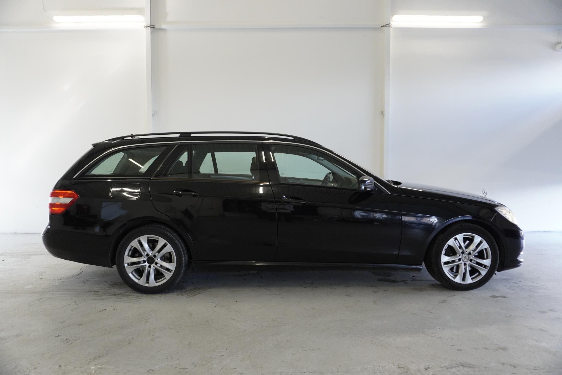 Mercedes-Benz Třídy E, 3.0 CDi V6 170kW AUTOMAT - fotka 5