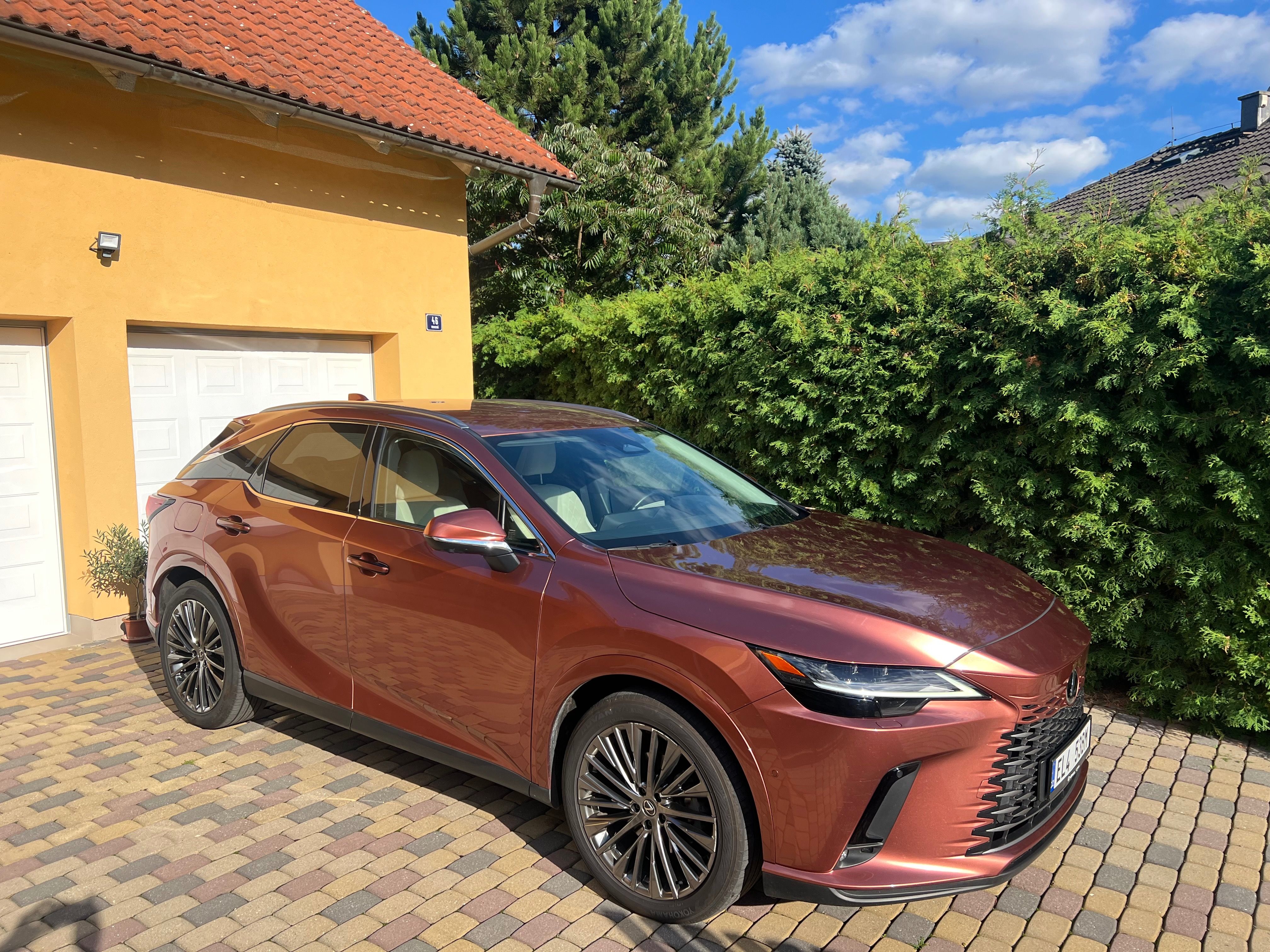 Lexus RX 450h+, RX450h+,ČR, DPH,servis,Luxury - fotka 3
