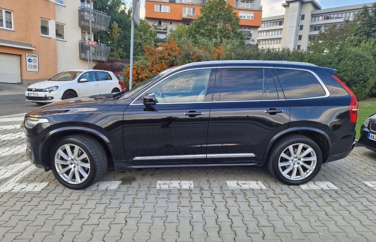 Volvo XC90 - fotka 3