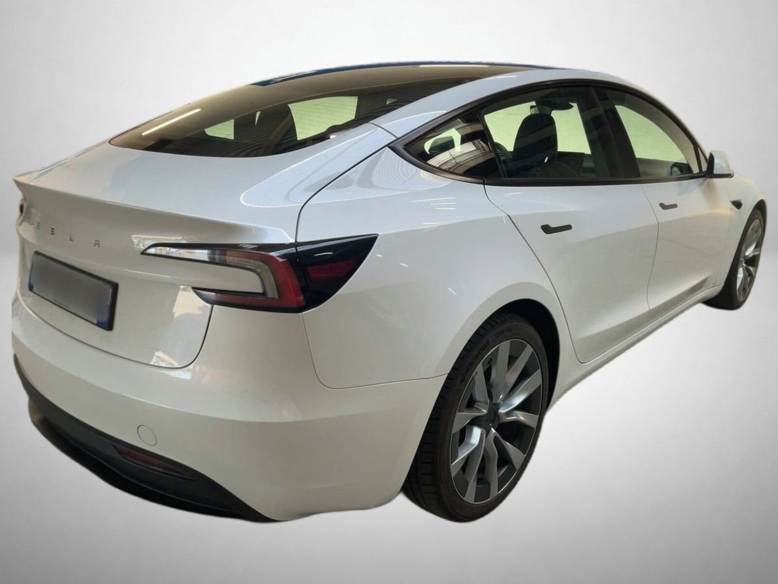 Tesla Model 3, Standard LFP 64kWh - fotka 2
