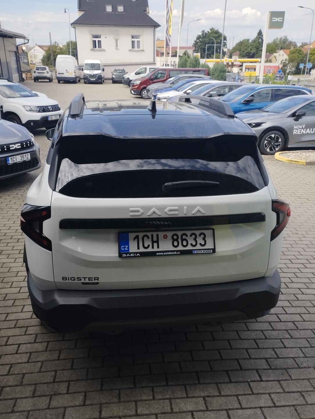 Dacia Bigster, Journey hybrid 155 - fotka 3