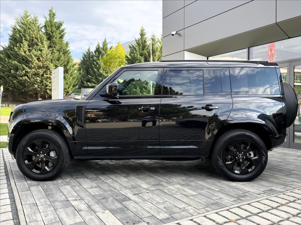 Land Rover Defender, 110 D250 X-DYNAMIC SE - fotka 2