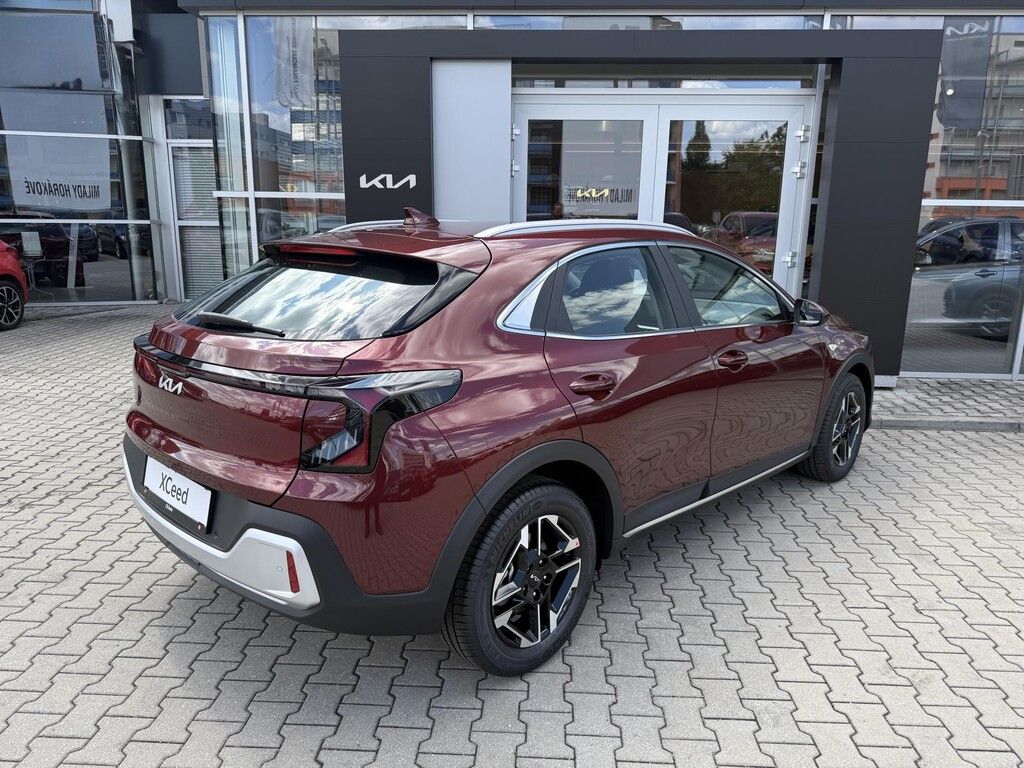 Kia XCee´d, 1,0 T-GDi 85 kW SPIN - fotka 3