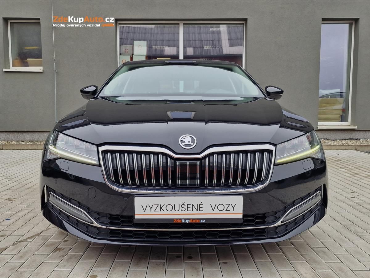 Škoda Superb, 2.0TDI 147kW 4x4 DSG Style,ČR - fotka 4