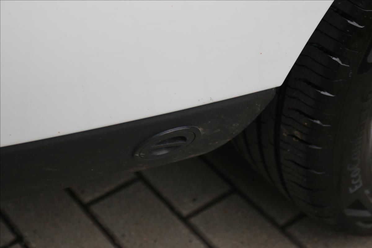 Renault Fluence, 1,6 ČR, LPG, nové STK - fotka 5
