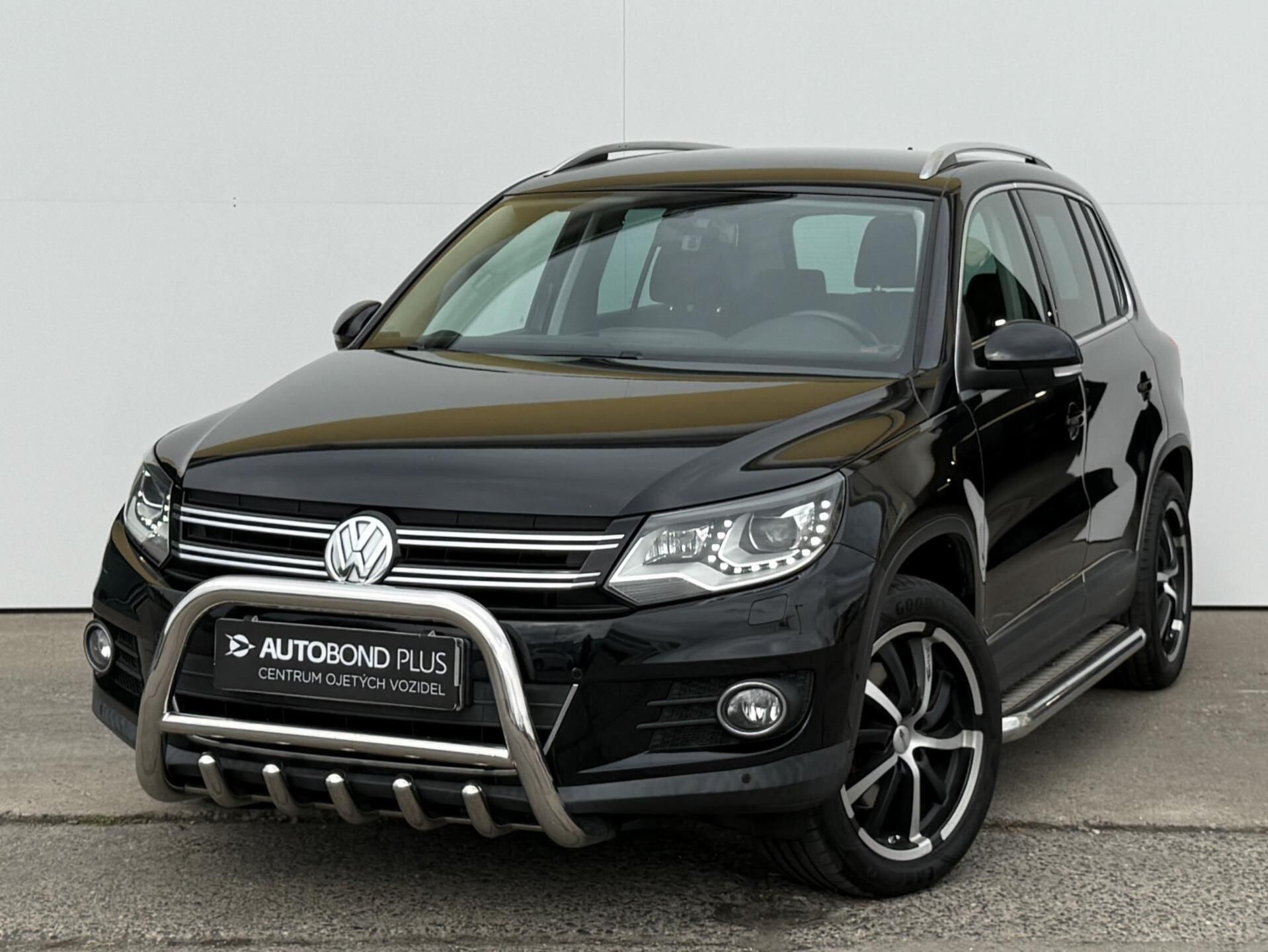 Volkswagen Tiguan, 2.0 TDi 103KW DSG 4MOT Sport &