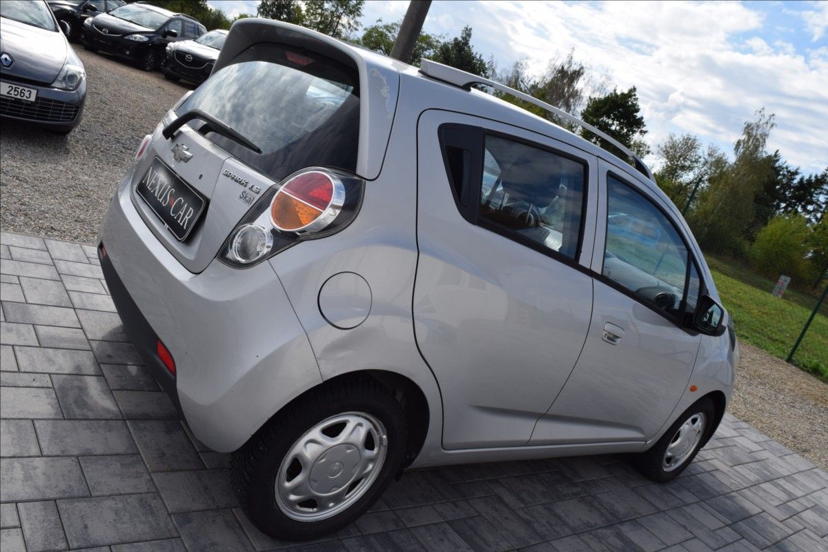 Chevrolet Spark, 1,0 1.0I 50KW PO SERVISE - fotka 5