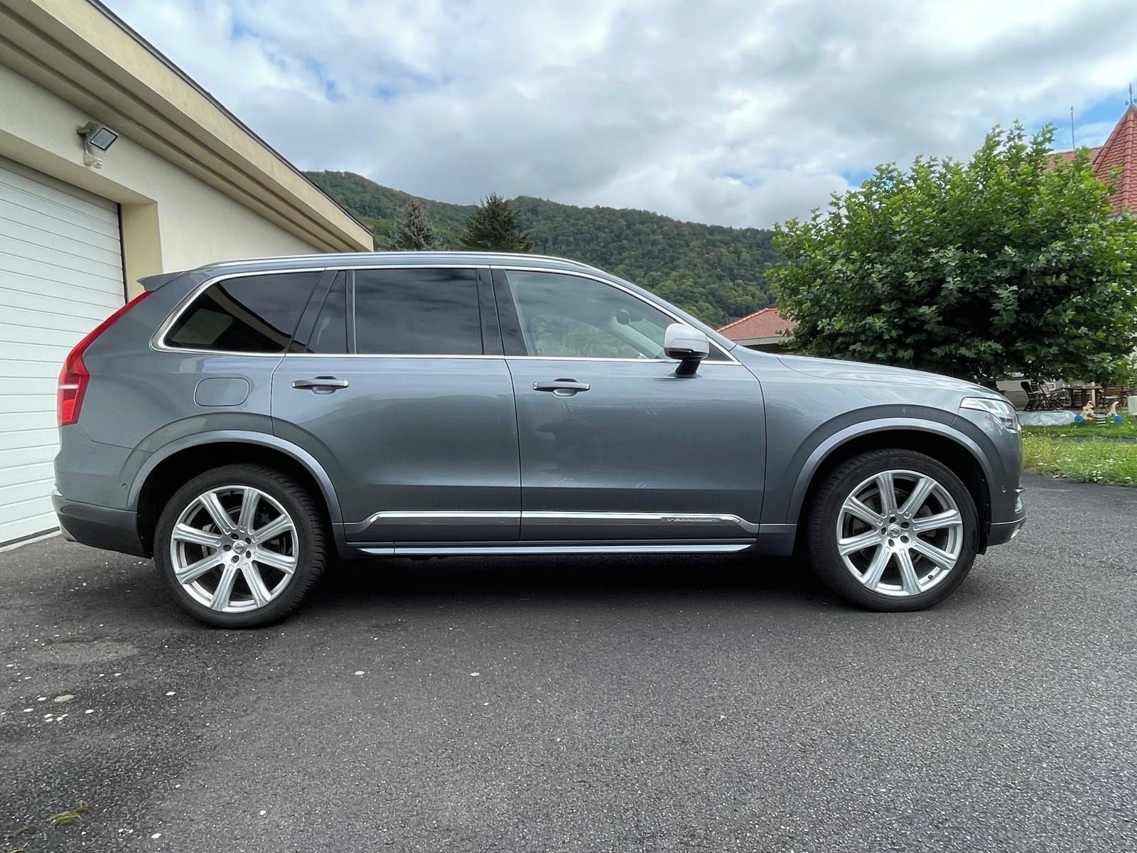 Volvo XC90, Inscription*AWD*Tažné*Pano* - fotka 5