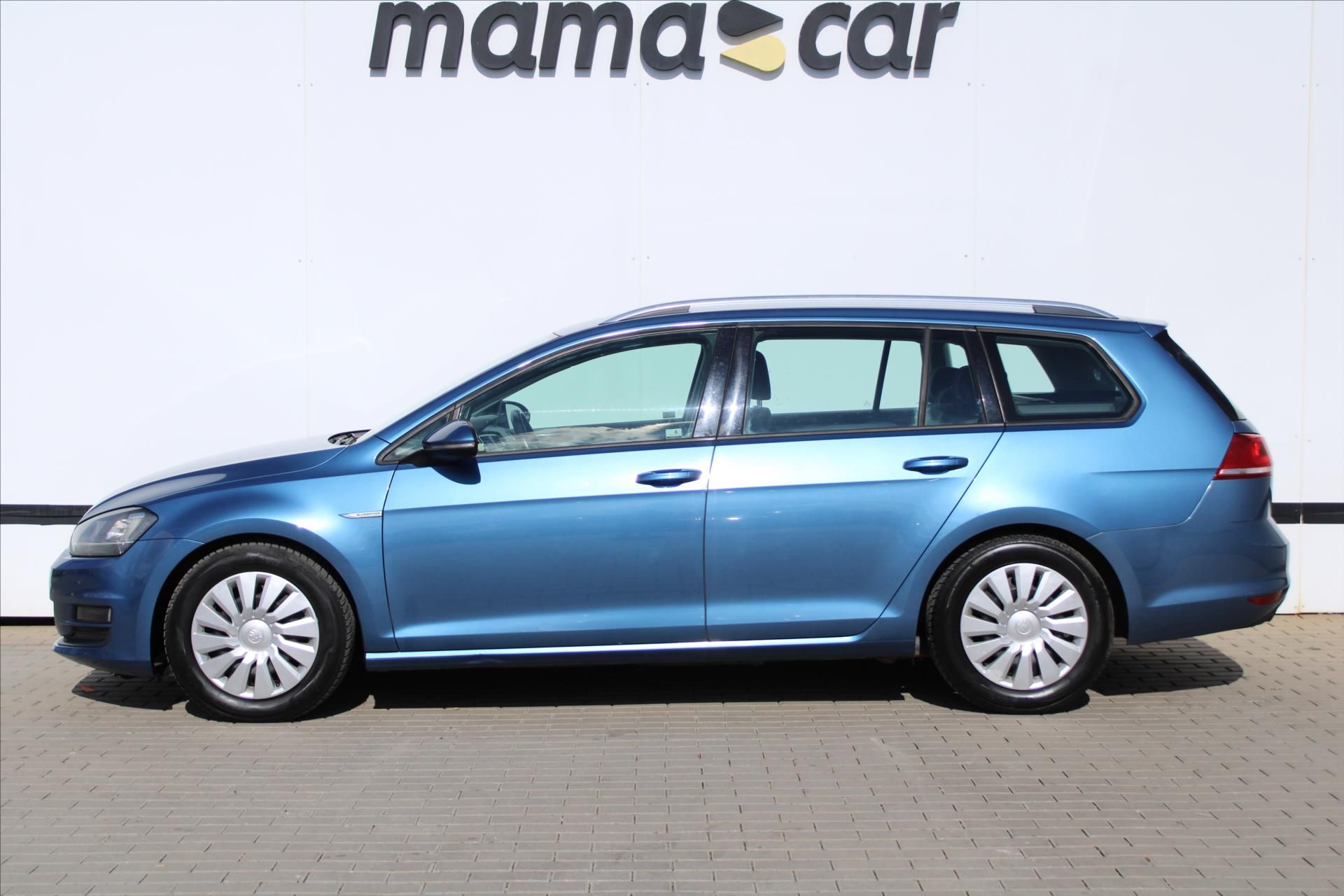 Volkswagen Golf, 1.6 TDI 81kW BLUE MOTION ČR - fotka 4