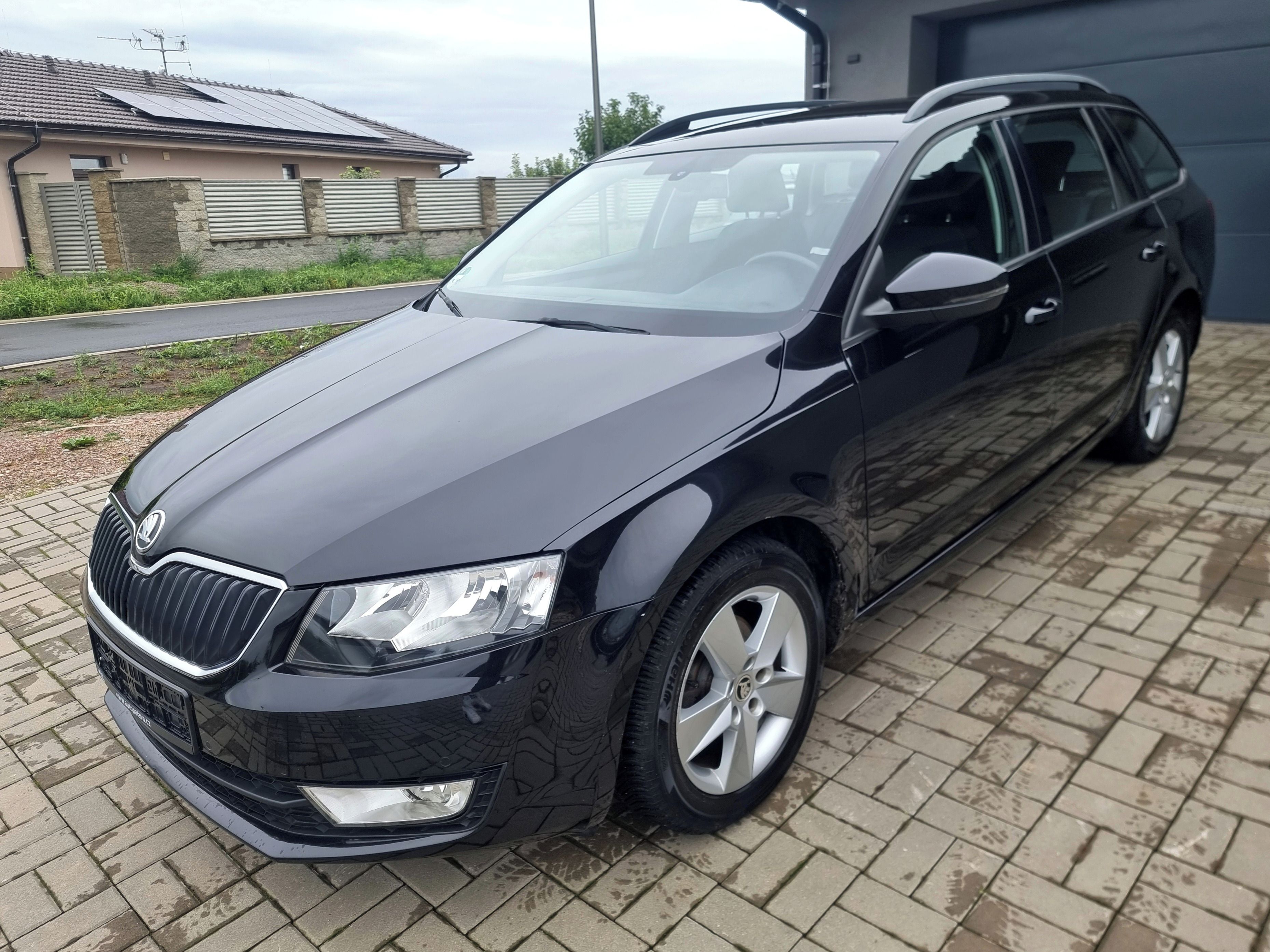Škoda Octavia, 1.6TDI | VÝBAVA | 2014