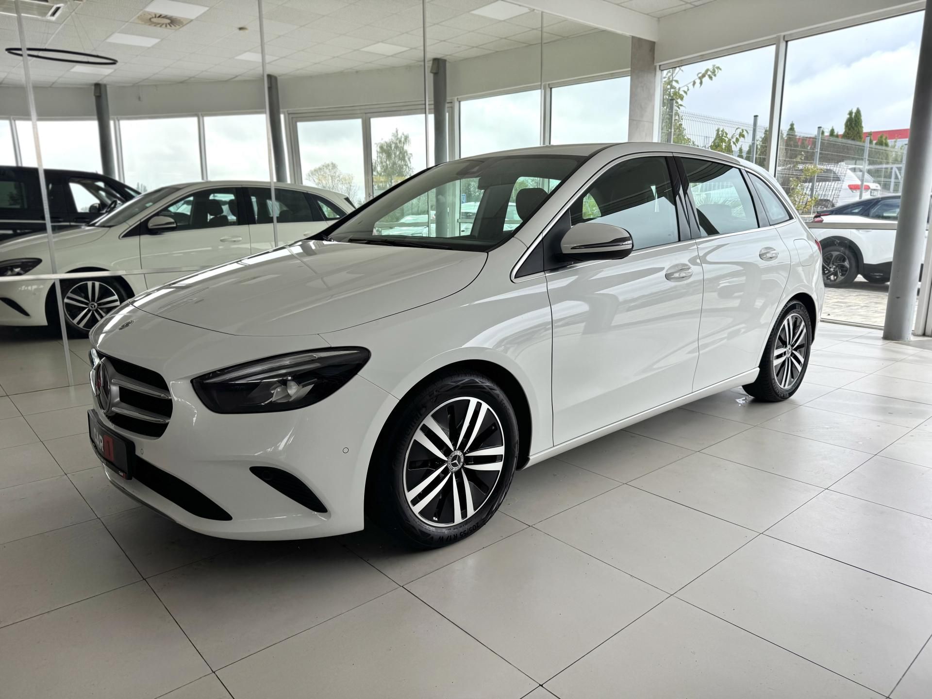 Mercedes-Benz Třídy B, 220d 140kW*AT8*LED*Kůže*DPH - fotka 2