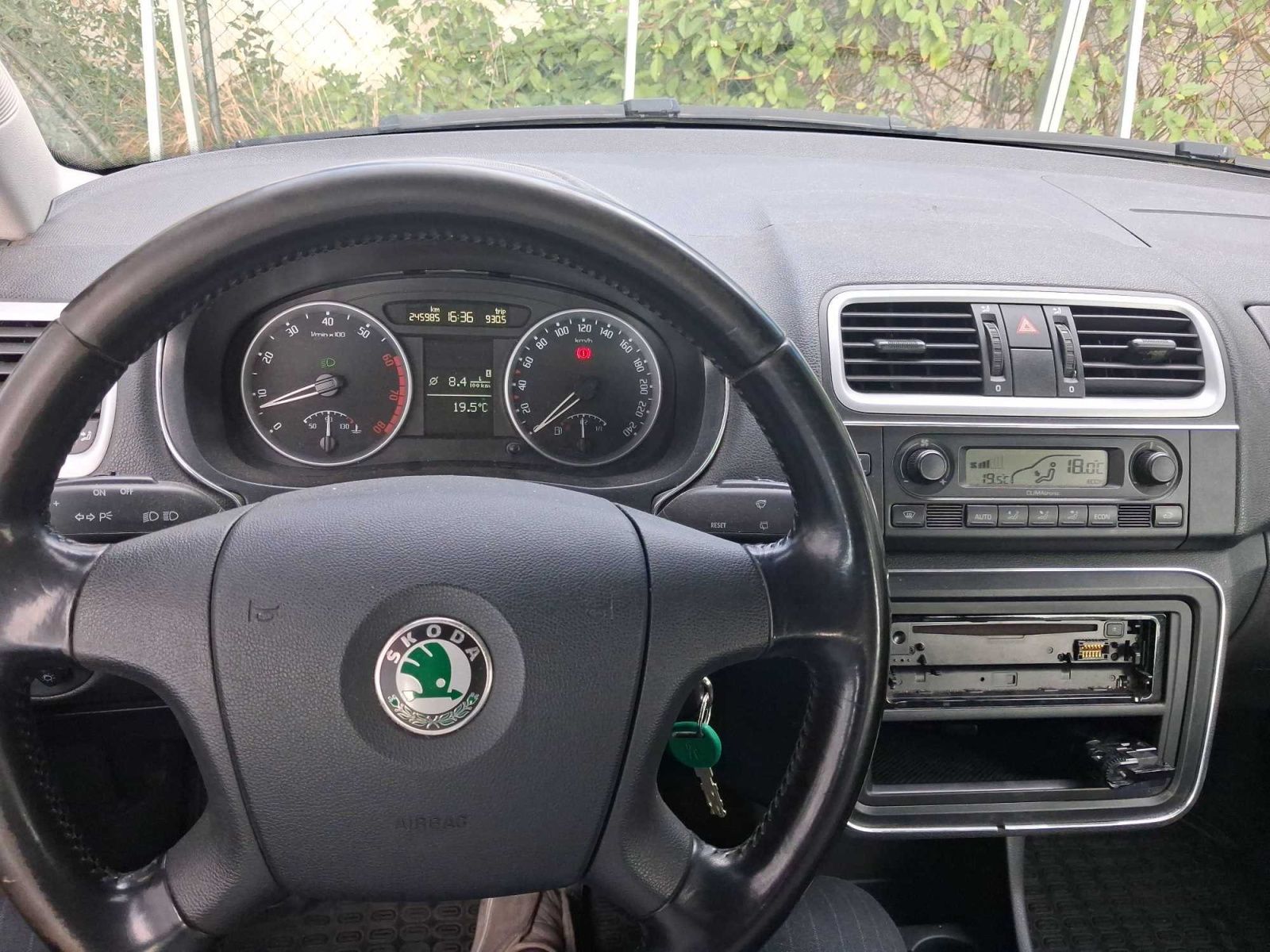 Škoda Fabia, 1.6 16V, po STK, Klima - fotka 3