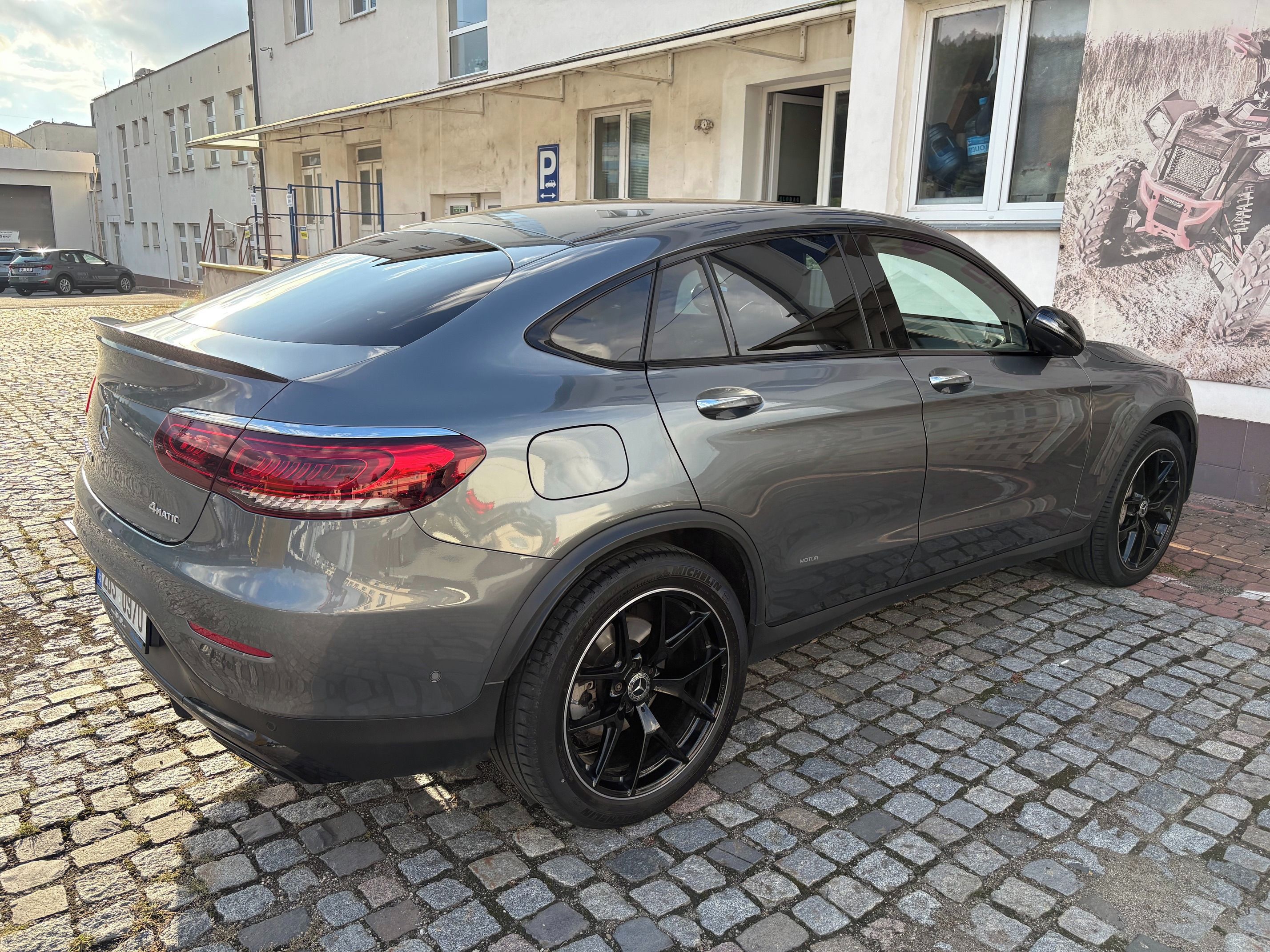 Mercedes-Benz GLC, Mercedes GLC 220D Kupé 4matic - fotka 4