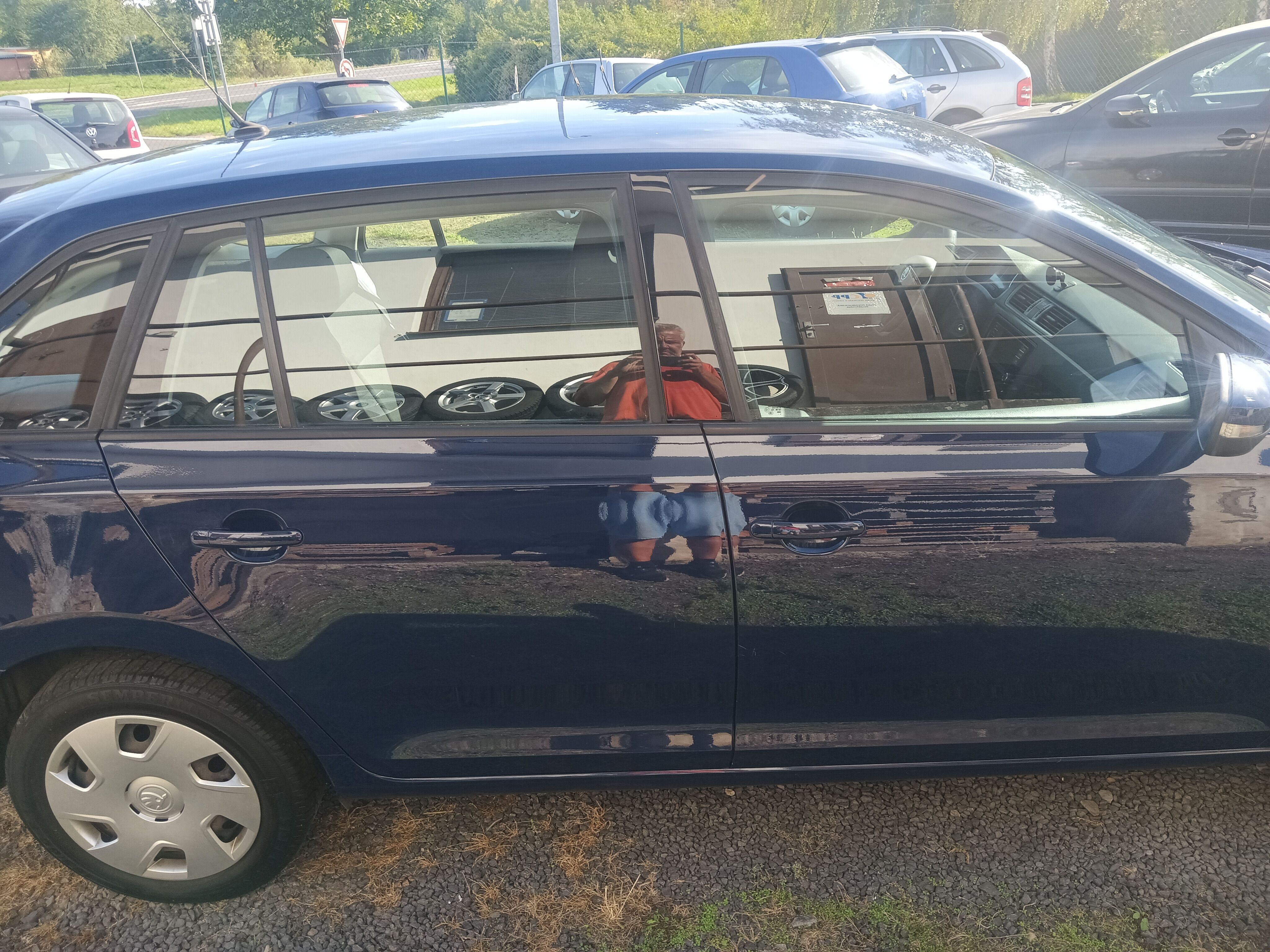 Škoda Rapid, 1.2 TSI Spaceback Active 66kw - fotka 6