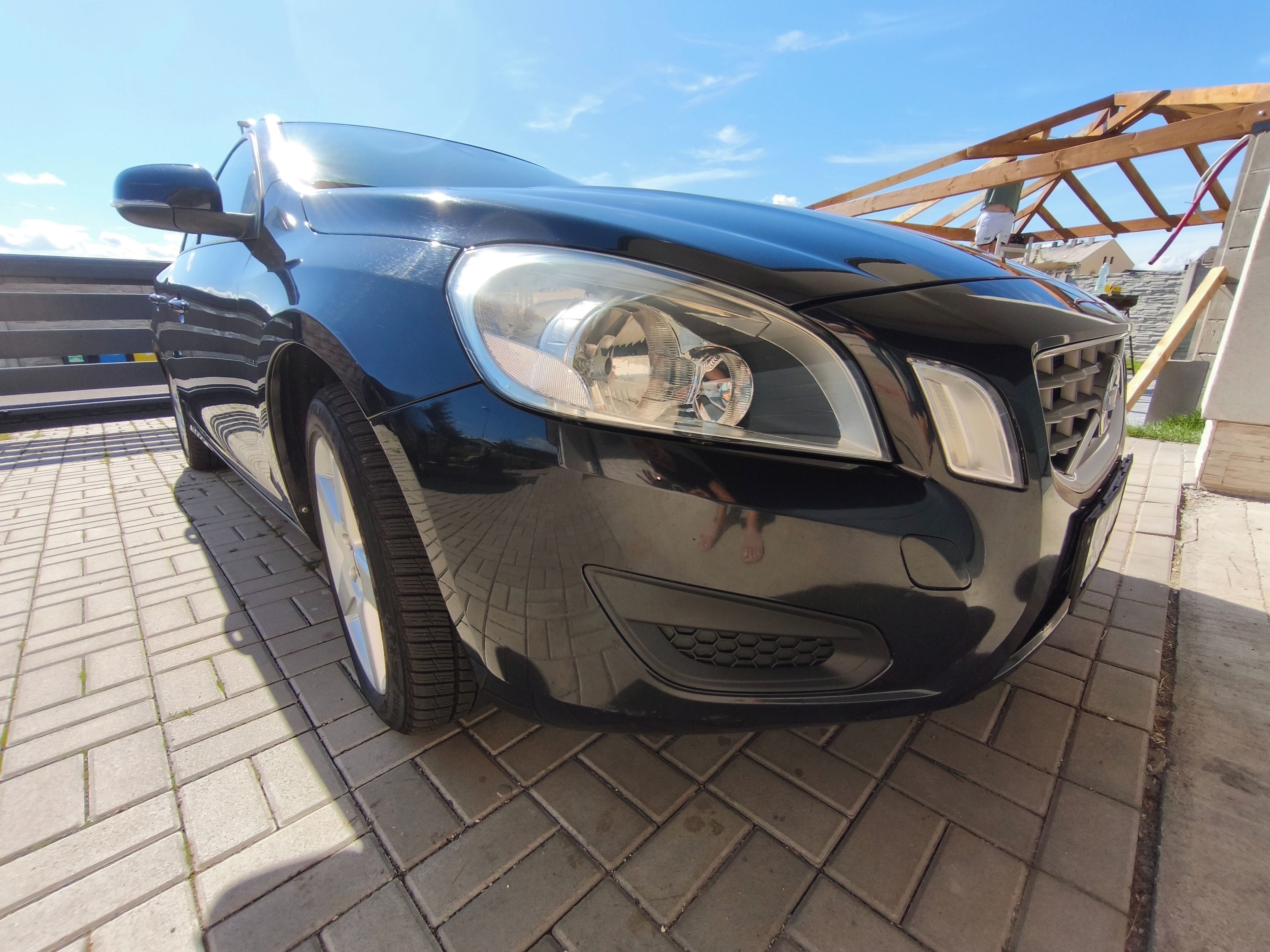 Volvo V60, Volvo V60 D3 2.0 120Kw pětivál - fotka 4