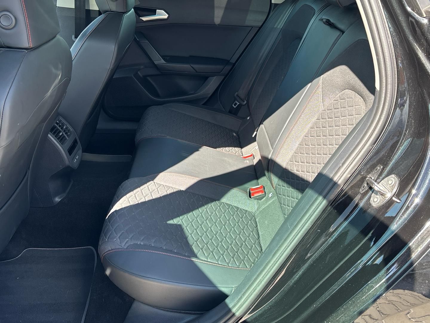 Seat Leon, 1.5 TSI / 96 kW FR - fotka 6